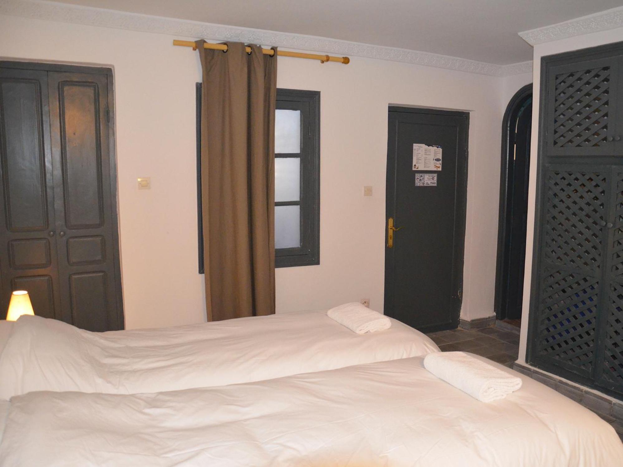 אסאוירה Tweets Hotel מראה חיצוני תמונה